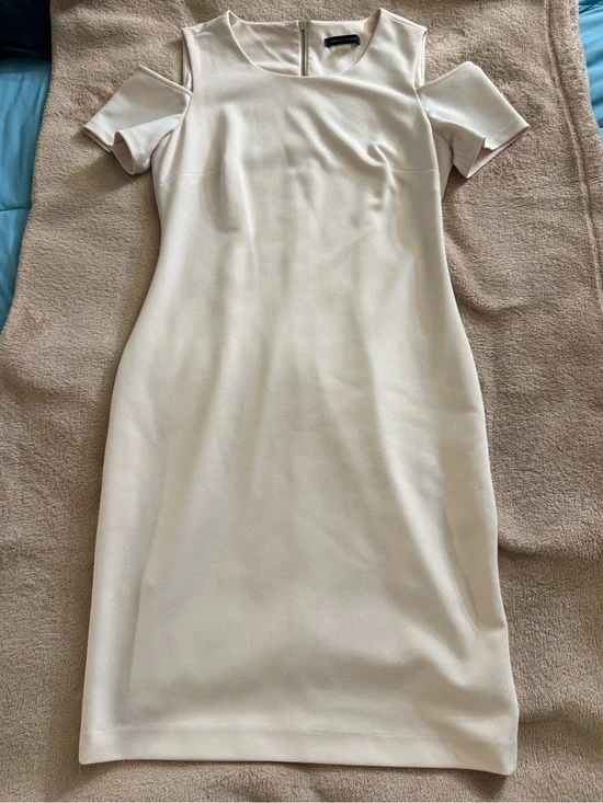 Tommy Hilfiger Cold-Shoulder Midi Dress