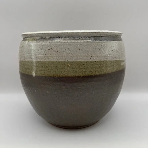 Sharon Brooks 1975 Studio Pottery Stoneware Bowl Brown Cream Glaze 6x7in