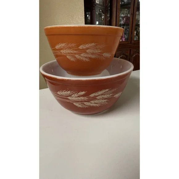 Vtg PYREX Autumn Harvest‎ Wheat Nesting Mixing Bowls Set of 2 (401 & 402) Retro