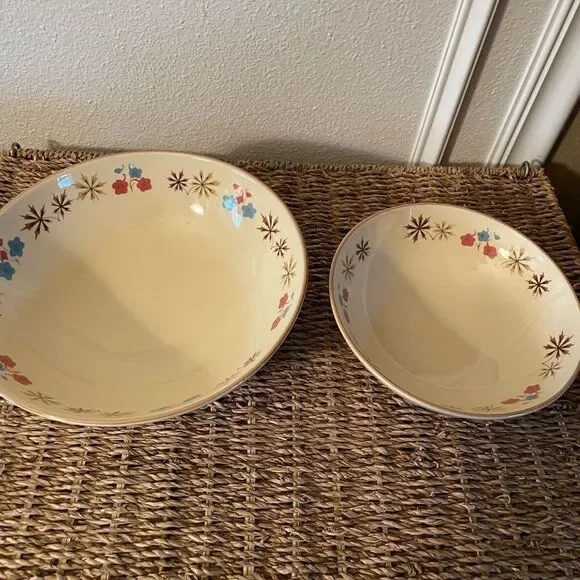 Franciscan Larkspur 1950’s Serving Bowls Set