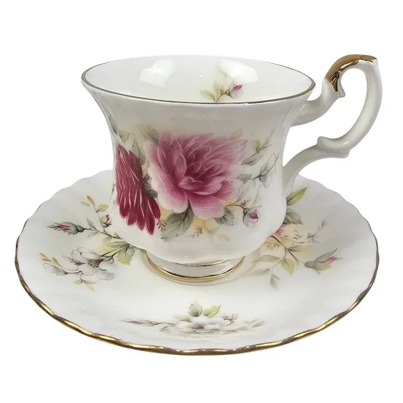 Royal Albert Bone China Teacup Saucer Set Danbury Mint‎ Pink Rose Floral England
