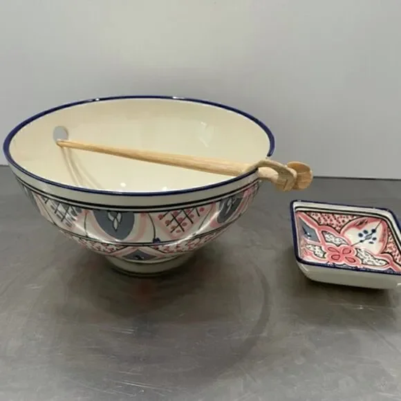 Le Souk Ceramique - Noodle Bowl w/ Chopsticks Soy