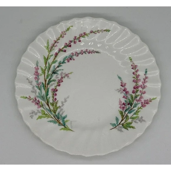 Royal Doulton Bell Heather H4828 Bone China Scalloped Bread Plate 6in Made in UK