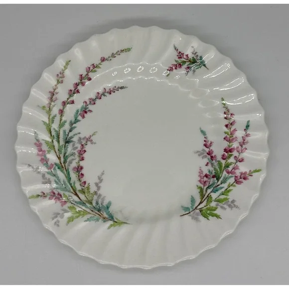 Royal Doulton Bell Heather H4828 Bone China Salad Plate Scalloped 8 Inch England