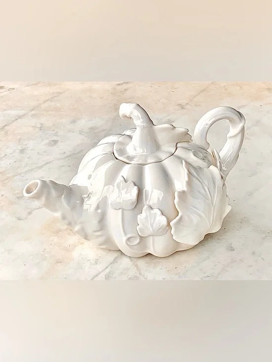 GRACE’S TEAWARE AUTUMN PUMPKIN TEA POT & LID WHITE BONE VINES 3D NEW PORCELAIN