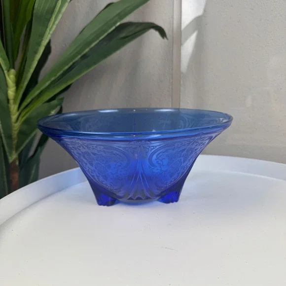 Hazel Atlas Cobalt Blue Royal Lace 10
