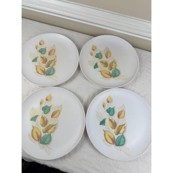 Vintage Stetson Melamine Dinner Plates Set of 4 Autumn Leaves MCM White 10 Inch