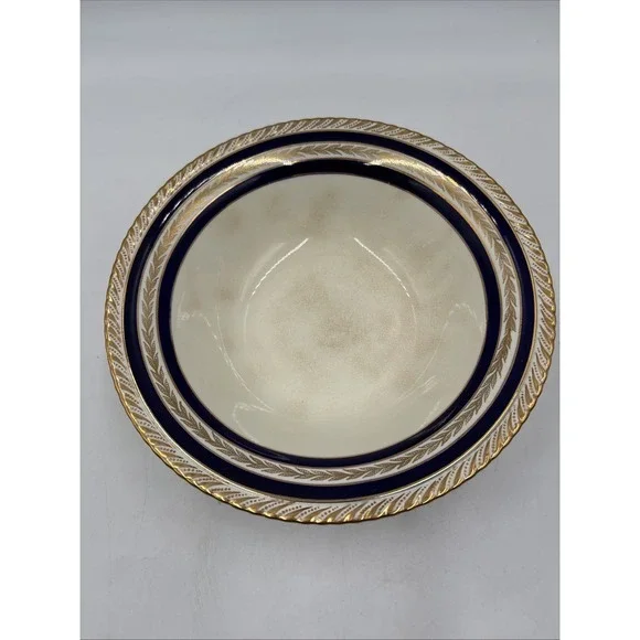 Crown Ducal Duchess Pattern Cobalt Rimmed Soup Bowl