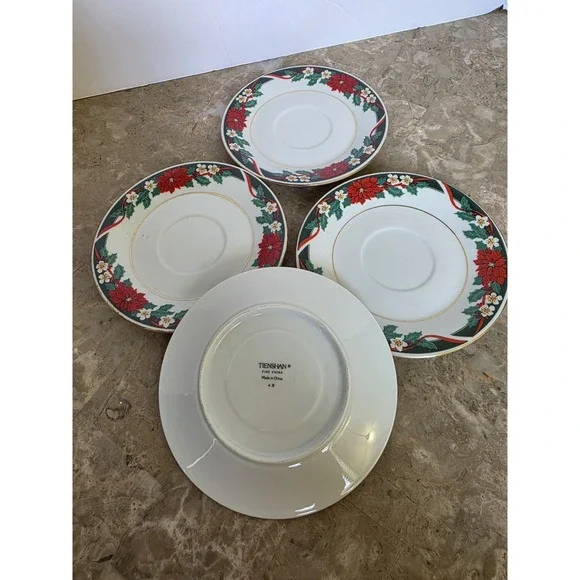 Set Of 4 Tienshan Fine China Deck The Halls Saucers Poinsettia And‎ Ribbons