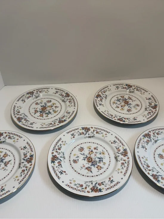 Vintage Zhong Guo Jie Pai Fine China Plates Dessert Ranmaru Buckingham Pattern