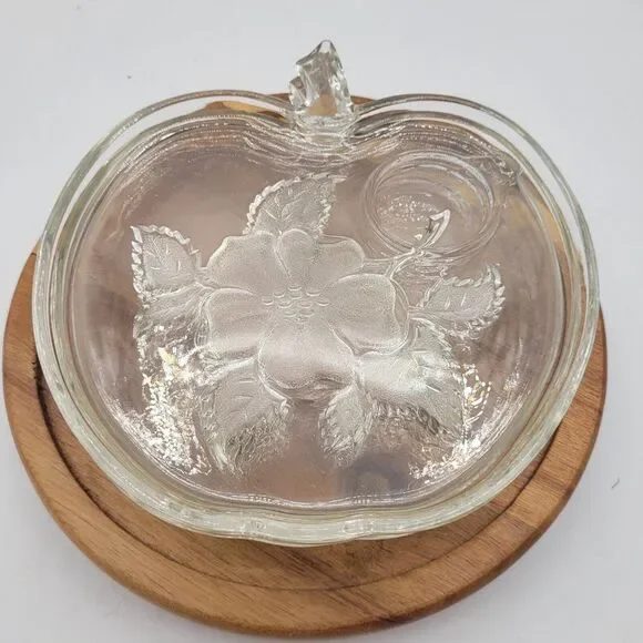 4‎ Vintage Hazel Atlas Clear Glass Snack Plate Apple Shape Floral 8