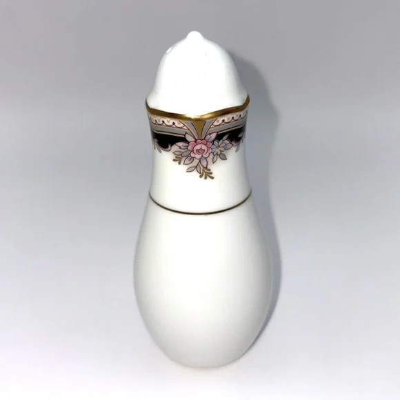 Noritake Luxury Palais Royal Porcelain Bone China pepper shaker