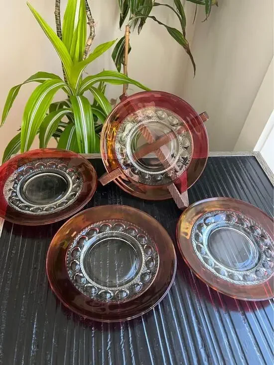 Vintage Kings Crown Thumbprint Ruby 1950’s 8-1/4” Luncheon Plates