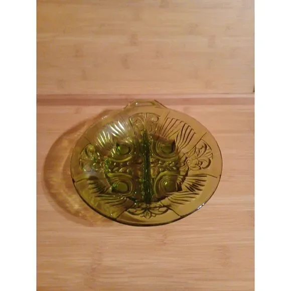 Green Glass Vintage Divided‎ Relish Tray Round Bowl One Handle Pressed Glass