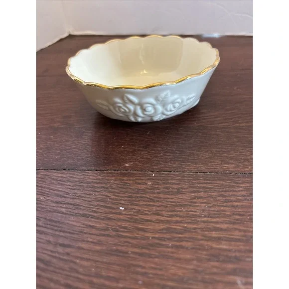 Lenox China Rose Blossom Candy Condiment Nut Bowl Dish 24 K Gold Trim 4-3/4 x 2
