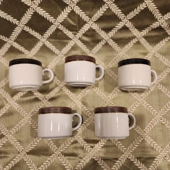 Cups Arabia Finland Karelia Cup  (Set Of 5)‎ Hand Painted