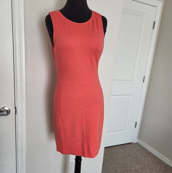 Coral Sleeveless Women's Dress