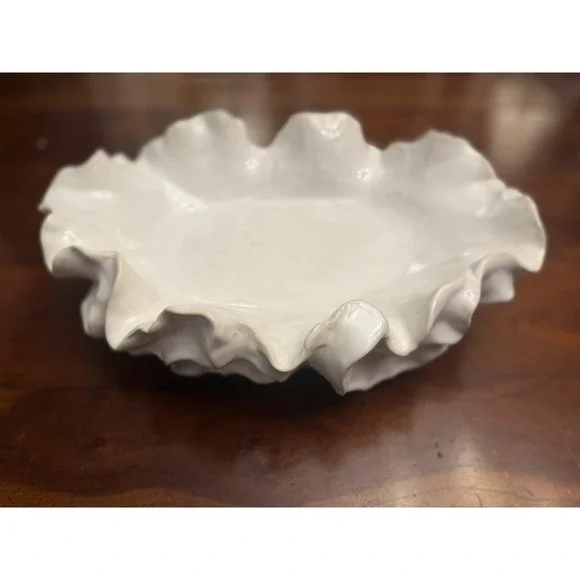 Three Hands Corp. White Ruffled Ceramic Decorative Bowl Centerpiece – Item 01004