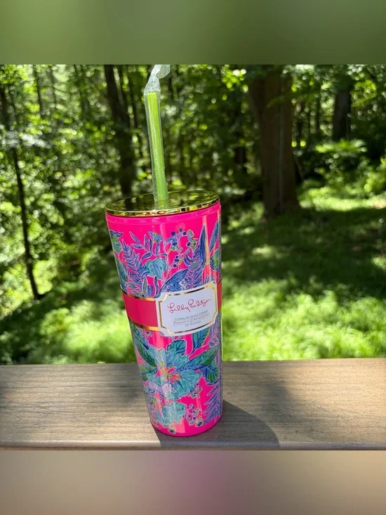 New NWT Lilly Pulitzer 24oz Tumbler w/Straw Lil Earned Stripes Pink Gold Lid