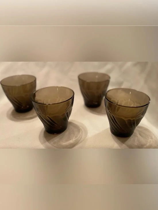 Vereco France Small Smoke Swirl Juice Glasses 3