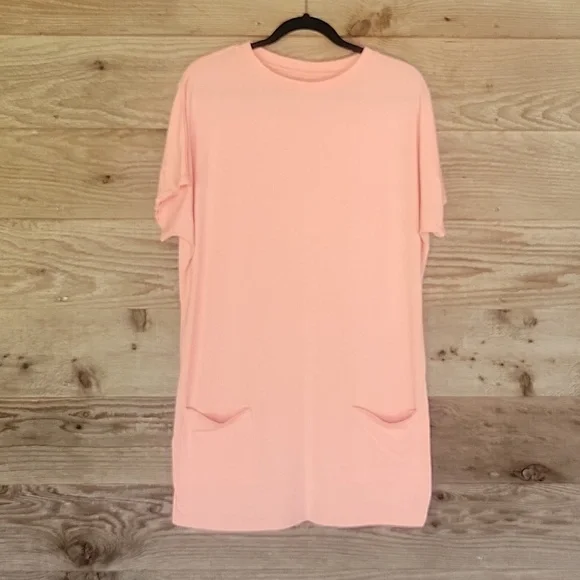 Peach Size Small Mini Dress/Tunic Top with Front Pockets