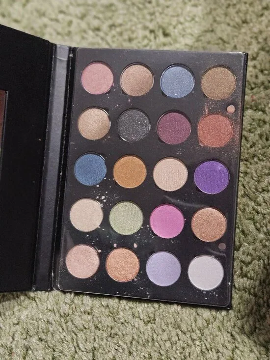 OFRA Dazzling Diamonds Pro Palette NEW Discontinued Rare Read Desc