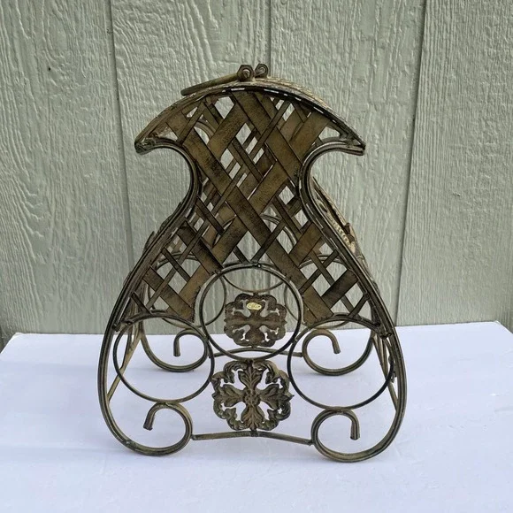 Wine‎ Holder Metal Rack with Holder 3 bottle caddy Wrought Iron Sculpture Art