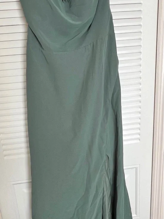 Cowl Scoop Chiffon Mermaid Dress, size A10 (Azazie sizing), new with tags.