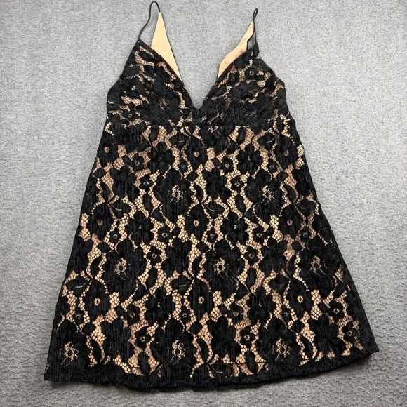 Free People‎ Night Shimmer Lace Mini Dress Black Nude V-Neck OB1085702 Size 6
