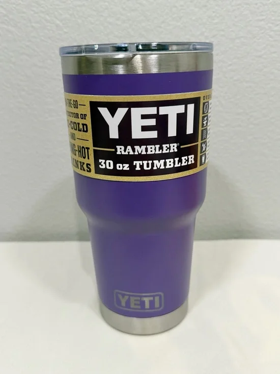 NWT Yeti Purple Rambler 30oz Tumbler Stainless Rim Insulation Hot Cold Drink Mug