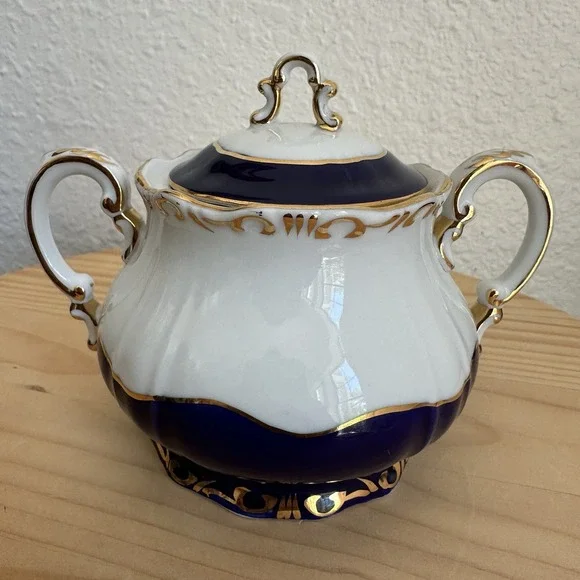 Zsolnay Hungary Pompadour III‎ Demitasse Sugar Bowl 4.25 Inch Blue 18kt Gilded