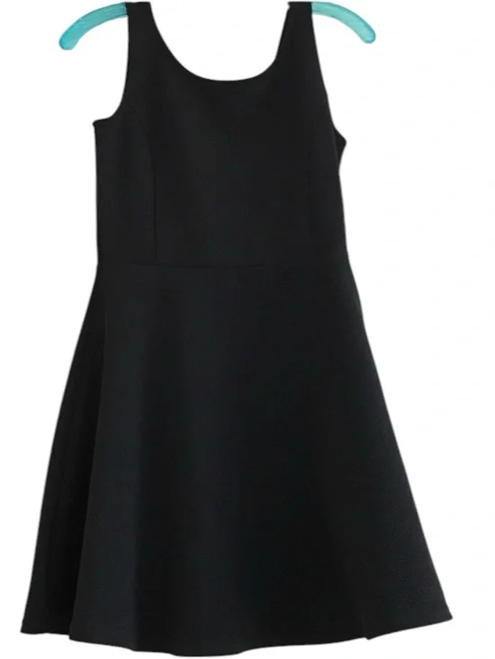 H&M Dress Black LBD Size 6 Pull Over Fit & Flare Sleeveless Popover Cocktail
