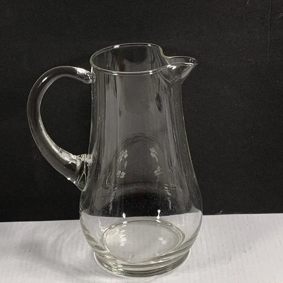 Clear Glass Pitcher Handle Spout Water Beverage Serving Jug Bar 80 Oz. 10