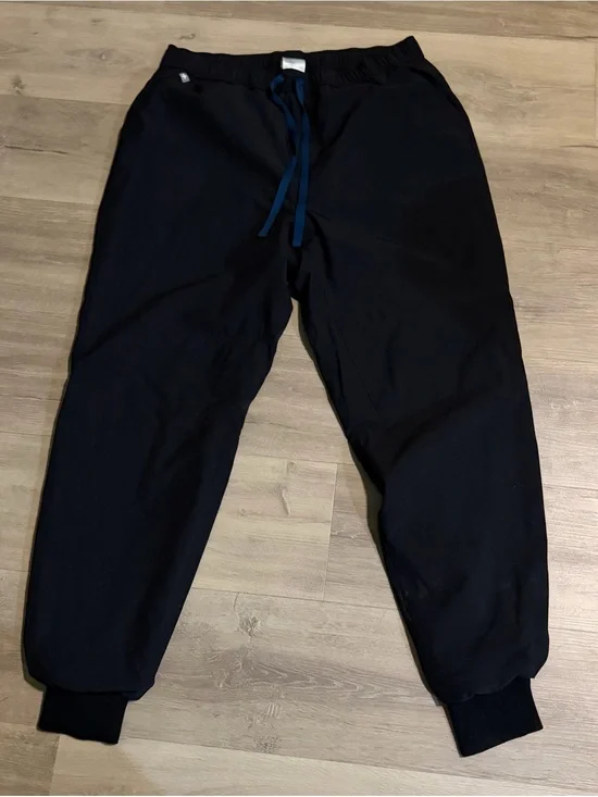 Figs Men's Black Joggers with Blue Drawstring