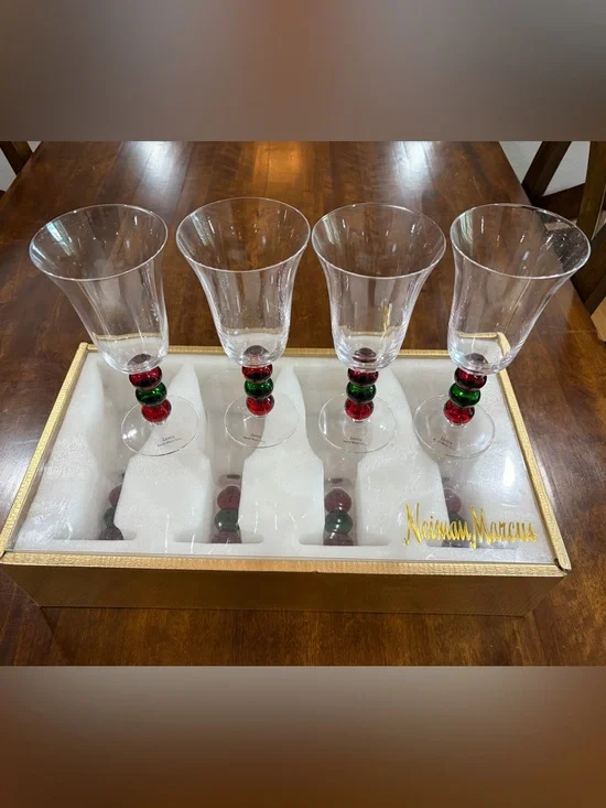 Neiman Marcus Clear Wine Glasses with Red & Green Bead Stems (Set of 8)