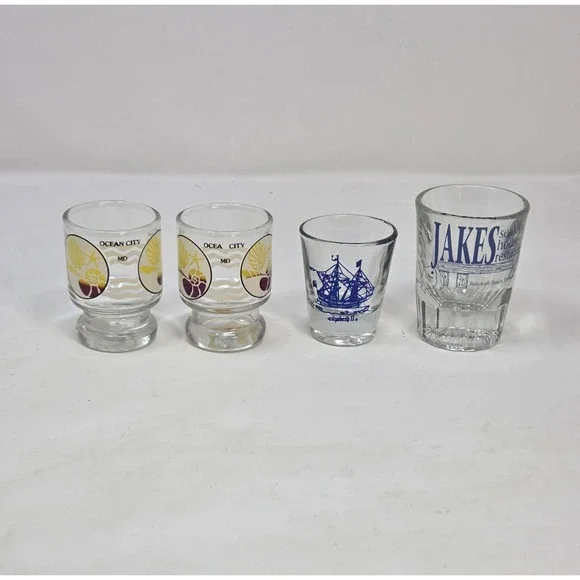 Retro Souvenir Shot Glasses Lot of 4 Ocean City MD Rehoboth Beach DE Barware