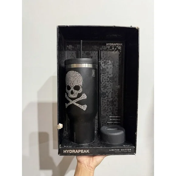 Hydrapeak 40oz Halloween Bling Skull Black Stainless Steel Tumbler New Damaged