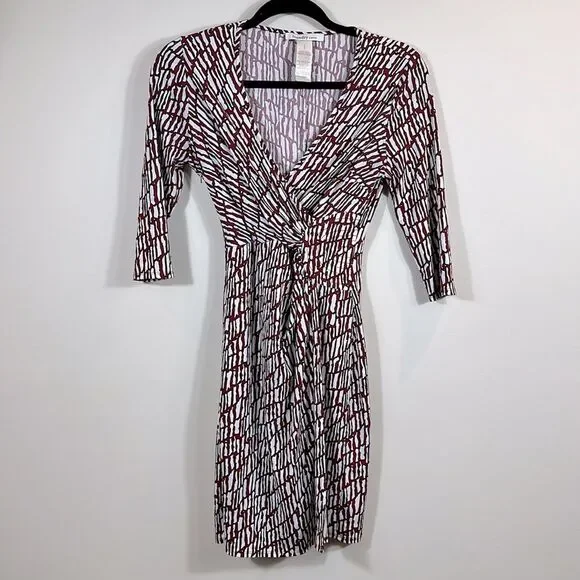 Laundry by Design Red White Print 3/4 Sleeve Faux Wrap Dress Women Size 0