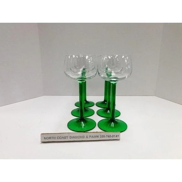 Vintage Set Of Luminarc France Emerald Green Stem Wine Glasses 6.5