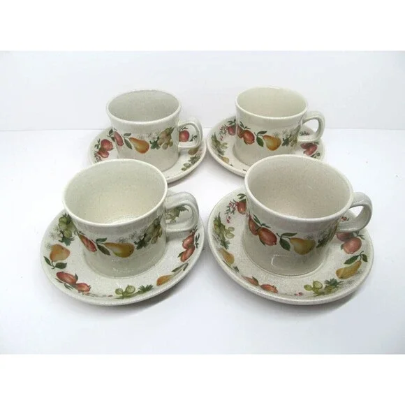 Wedgwood Quince  Cup & Saucer  4 sets