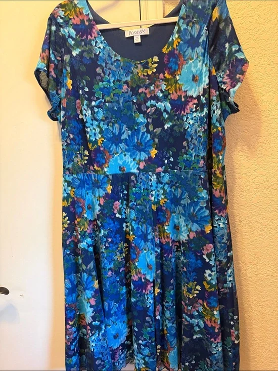 Roaman's Navy & Blue Floral Scoop-Neck Tunic