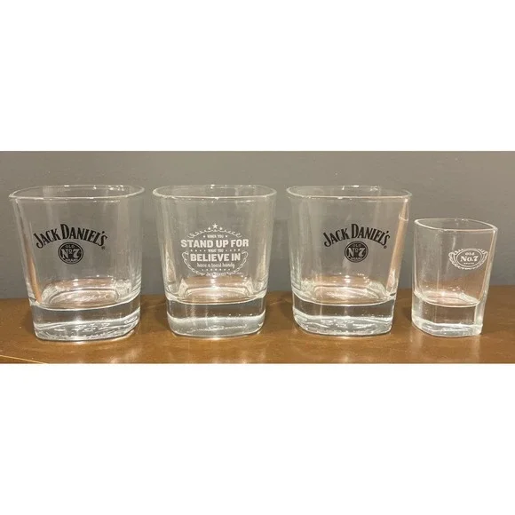 Jack Daniel's Old No. 7 whiskey glasses & Shot Glass‎ 