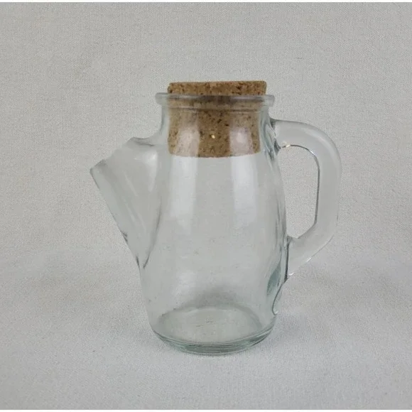 Vintage Westmoreland Snub Nose Pitcher with cork‎