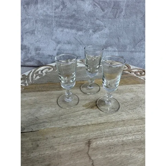 Vintage Clear Glass Stemmed Cordial Liqueur Glasses Paneled Set of 3 4‎ Inch
