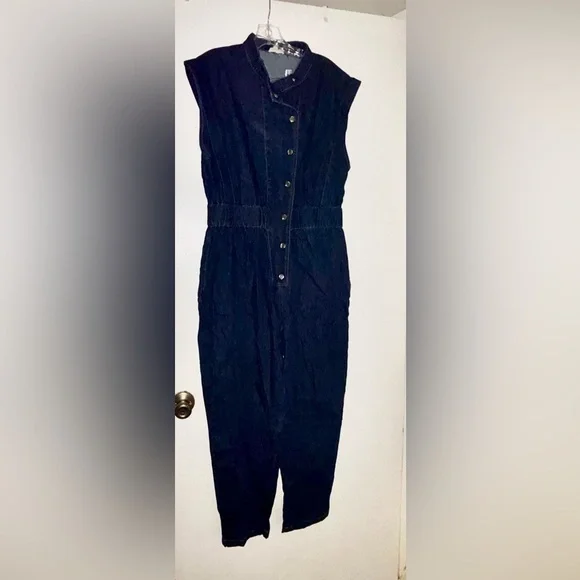 Denim jumpsuit with silver buttons