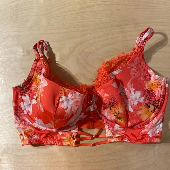 Cacique Lightly Lined French Balconette Floral Lace Bra  46DDD (PQ)
