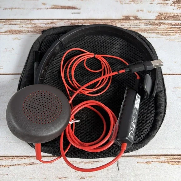 Plantronics Poly Blackwire C5220 Wired Stereo Headset USB-A With Case