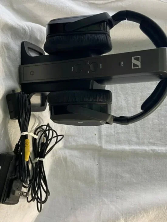 Sennheiser RS 175 RF Wireless Headphones Full System HDR 175 Headset TR 175 Base