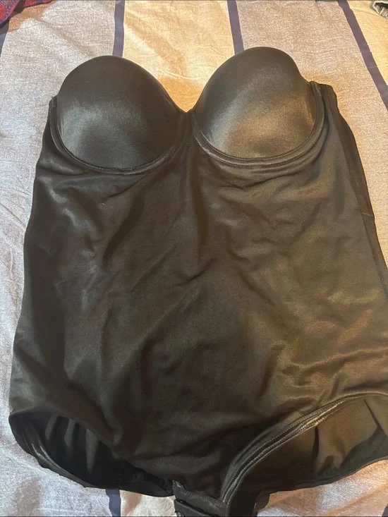 Flexees Black Supportive Shapewear bodysuit