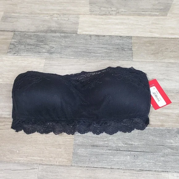 Spanx Undie-tectable Better Bandeau‎ Bra Sz XS Black Womens 30031R Lace NEW